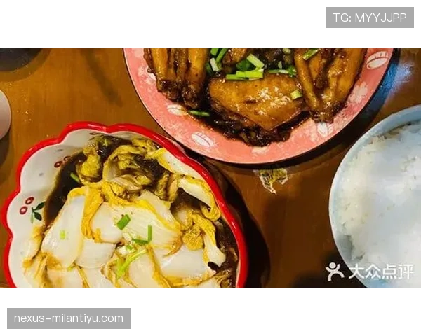 梁伟铿训练完直接干三碗饭，这饭量是拿冠军练出来的吧？